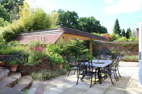 Balcombe Modern Cottage Garden